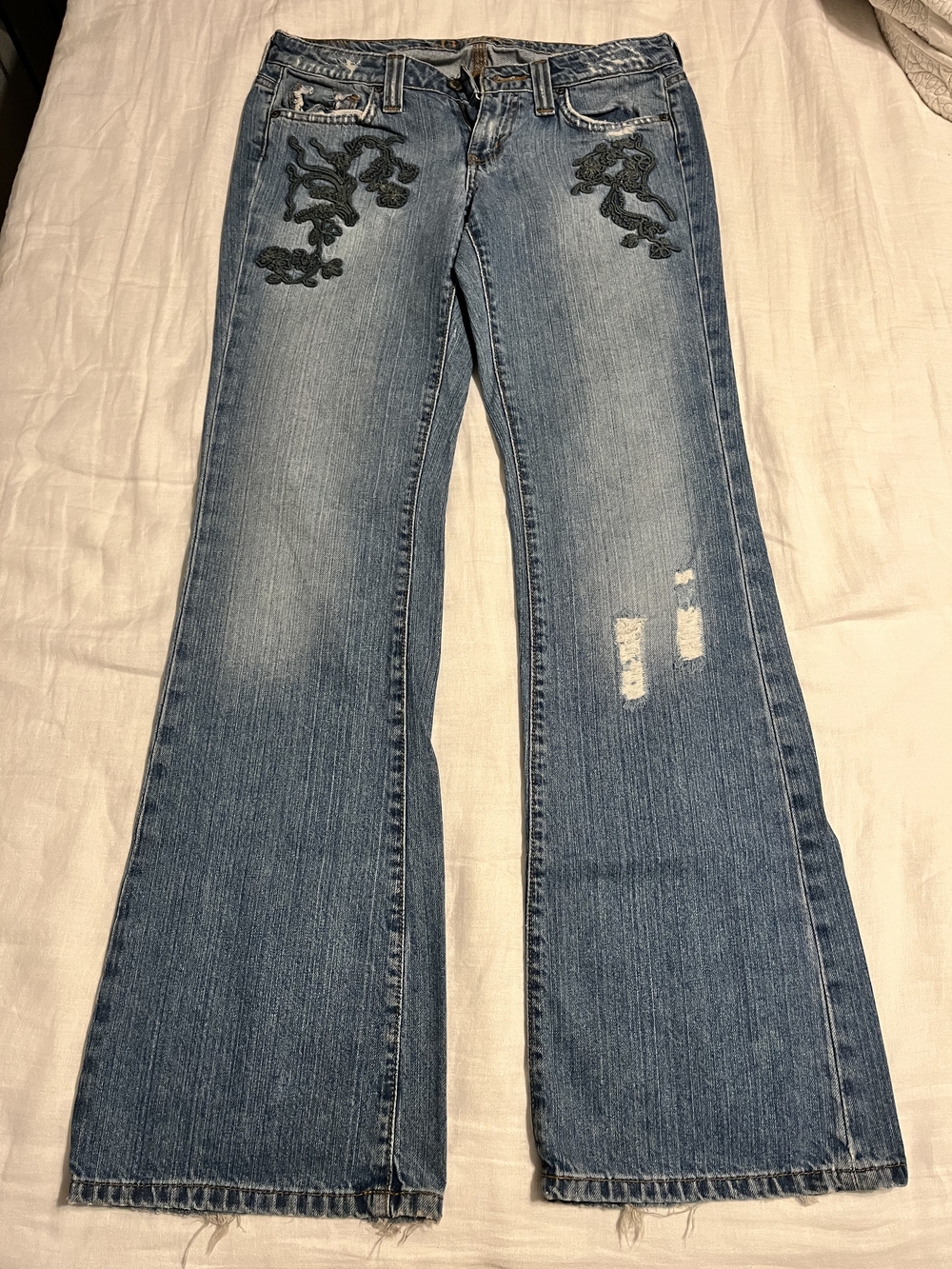 Hippie Women's Embroidered Flare Jeans Blue
